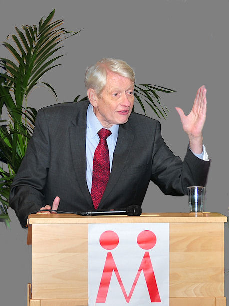 Jesper Klein parodierer dårlig dansk ved præsentationen Modersmål-Selskabets årbog for 2010 Jesper Klein parodierer dårlig dansk ved præsentationen Modersmål-Selskabets årbog for 2010